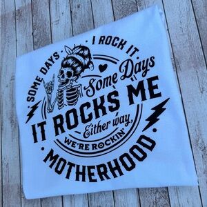 Motherhood white shirt